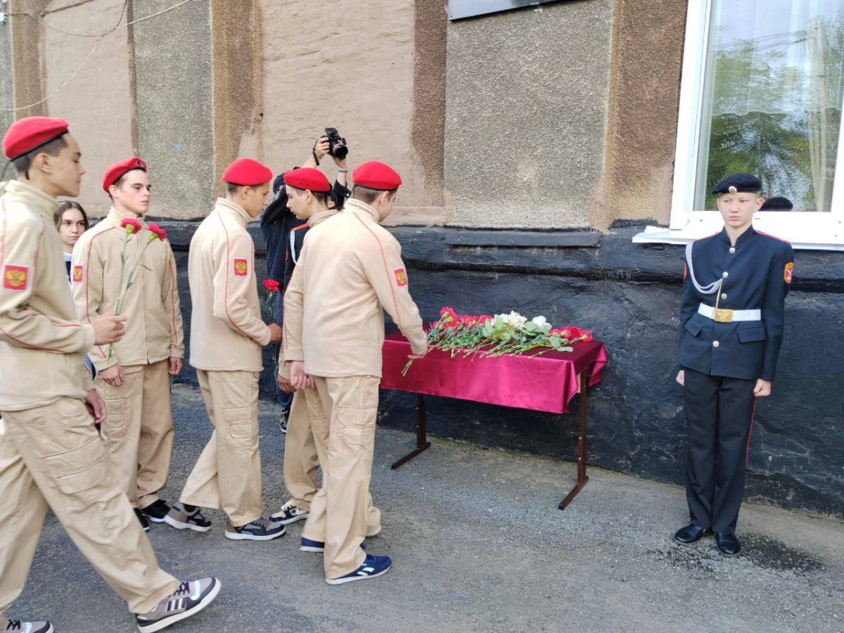 По инициативе полицейских торжественно открыты мемориальные доски с именами сотрудников, погибших при выполнении служебного долга